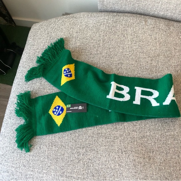 Brazil scarf - Picture 2 of 2